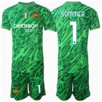 Camiseta Inter Milan Yann Sommer #1 Portero Primera Equipación Replica 2024-25 para niños mangas cortas (+ Pantalones cortos)